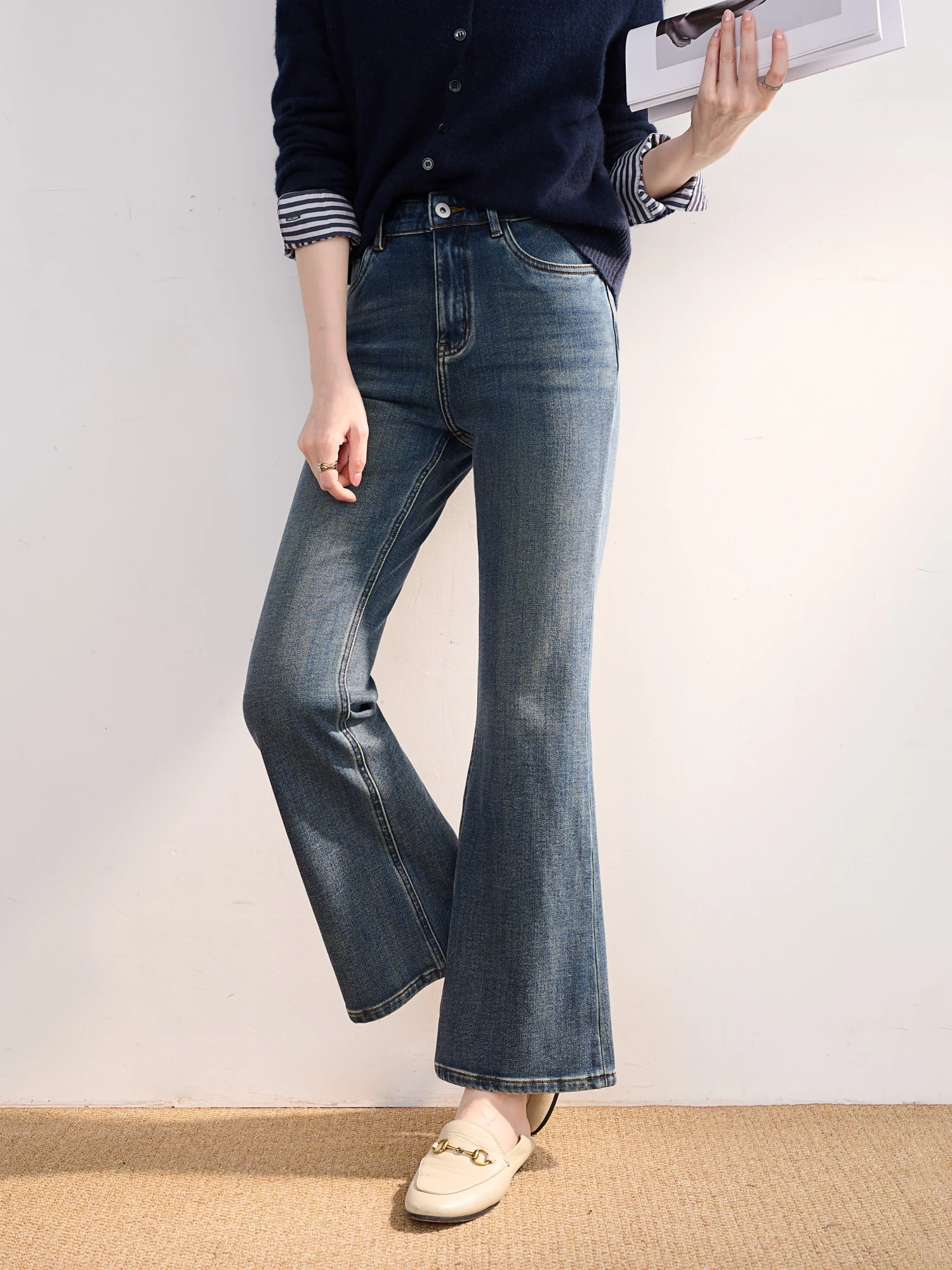 JPOO High Waist Cotton Feel Lyocell Four Way Stretch Micro Flare Jeans Women's Slim Fit Pure Color Daily Commute Sle
JPOO High Waist Cotton Feel Lyocell Four Way Stretch Micro Flare Jeans Women's Slim Fit Pure Color Daily Commute Sle