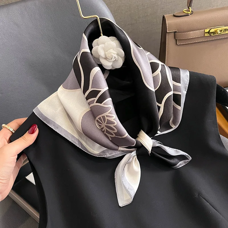 100% Natural Real Silk Scarf Women New Print Neck Hairband Square Shawl Neckerchief Female Hijab Poncho Bandana Headband 2024
100% Natural Real Silk Scarf Women New Print Neck Hairband Square Shawl Neckerchief Female Hijab Poncho Bandana Headband 2024