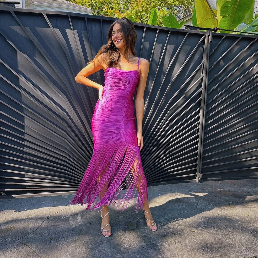 Summer 2025 Women's New Pink Halter Tassel Wrap Elegant Fashion Backless Bandage Dress Elegant Fashion Party Dress
Summer 2025 Women's New Pink Halter Tassel Wrap Elegant Fashion Backless Bandage Dress Elegant Fashion Party Dress