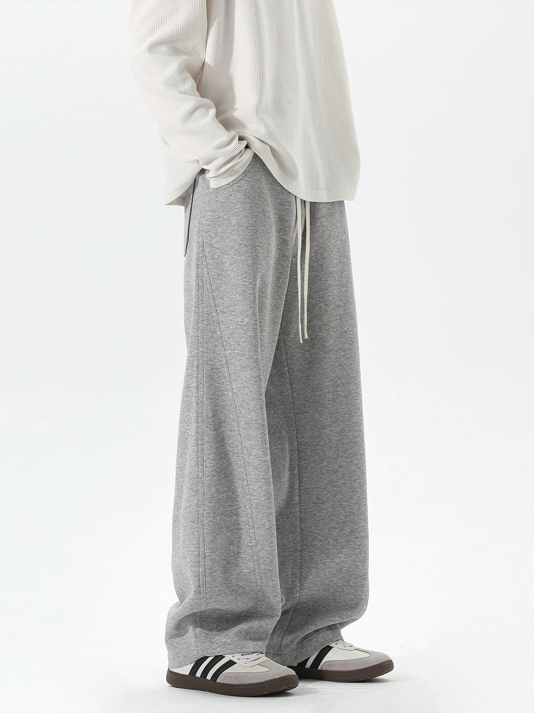 ey Men's Sport Pants Draped Wide Leg Casual Trousers Autumn Faion Brand American Sle Loose Straight Cut Leisure Pants
ey Men's Sport Pants Draped Wide Leg Casual Trousers Autumn Faion Brand American Sle Loose Straight Cut Leisure Pants