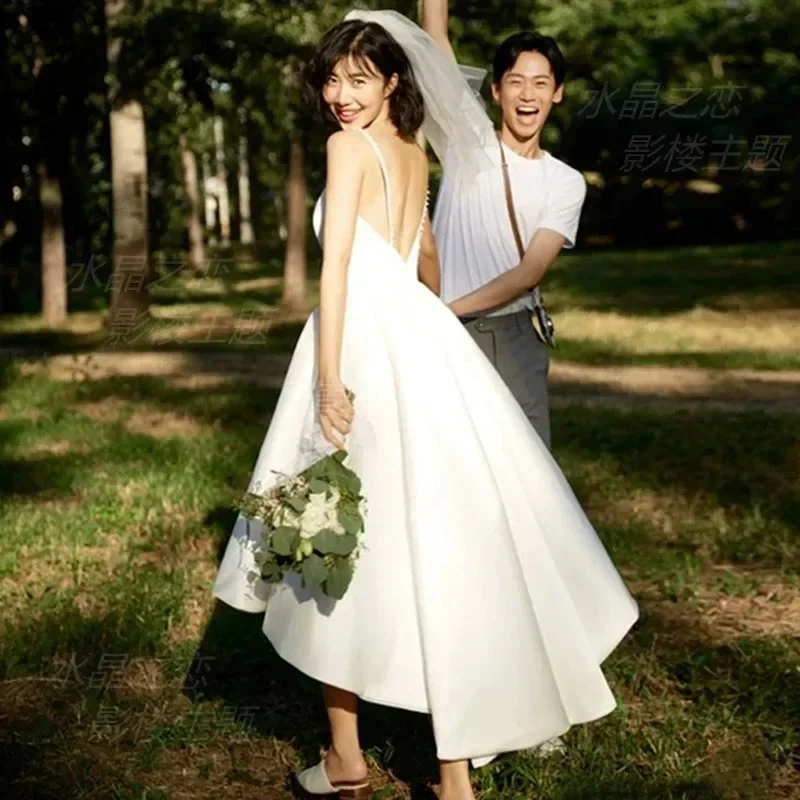 2023 Small Slim Light Wedding Dress Strap Simple Forest Series Outdoor Travel Photography Satin Short Back Sleeveless V-shaped
2023 Small Slim Light Wedding Dress Strap Simple Forest Series Outdoor Travel Photography Satin Short Back Sleeveless V-shaped