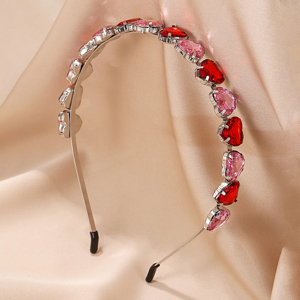 Love headband, water drop shaped diamond tiara, elegant hair band, banquet decoration
Love headband, water drop shaped diamond tiara, elegant hair band, banquet decoration