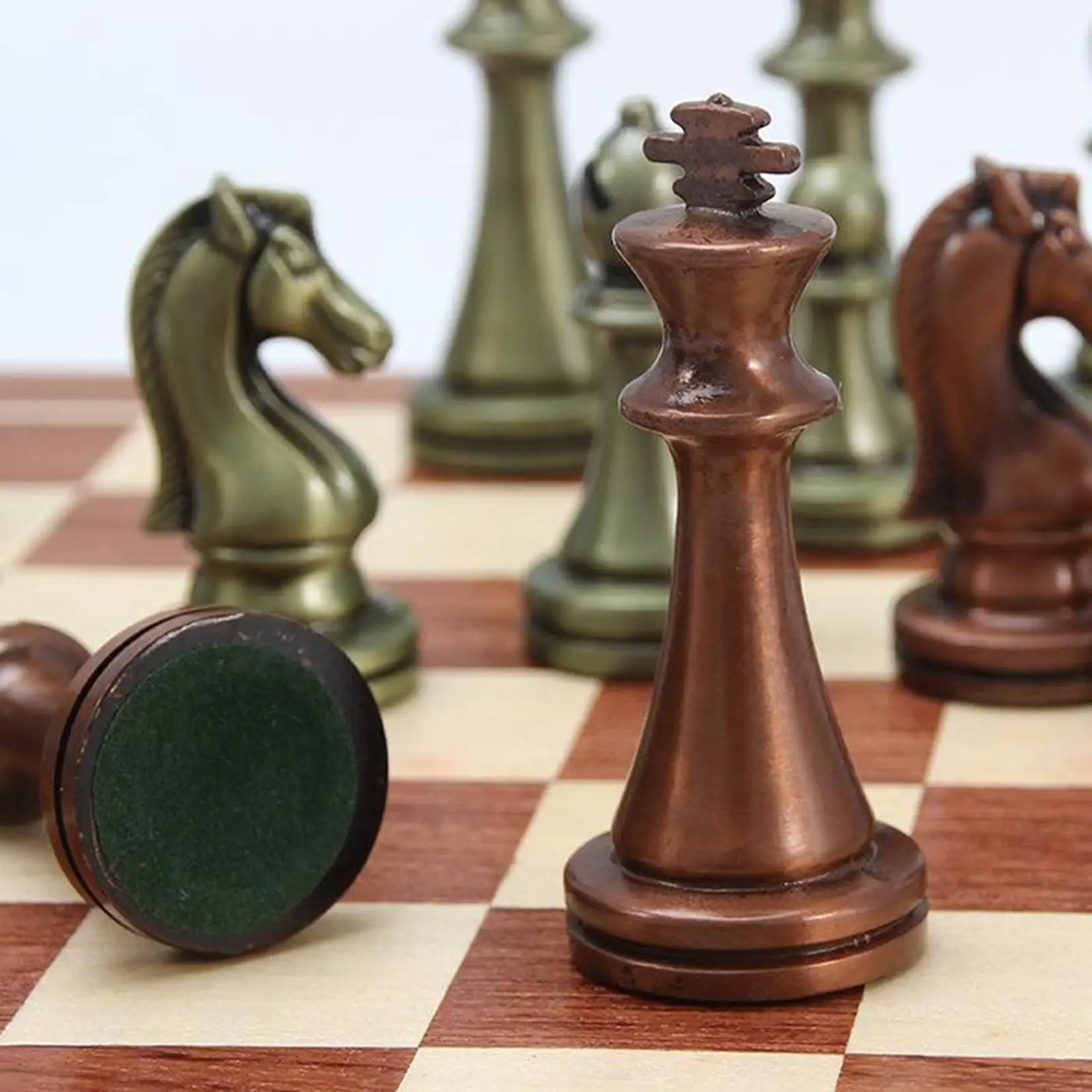 Alloy Chess Set 12" Chess Board Portable Board Game Toy for Adults Kids
Alloy Chess Set 12" Chess Board Portable Board Game Toy for Adults Kids