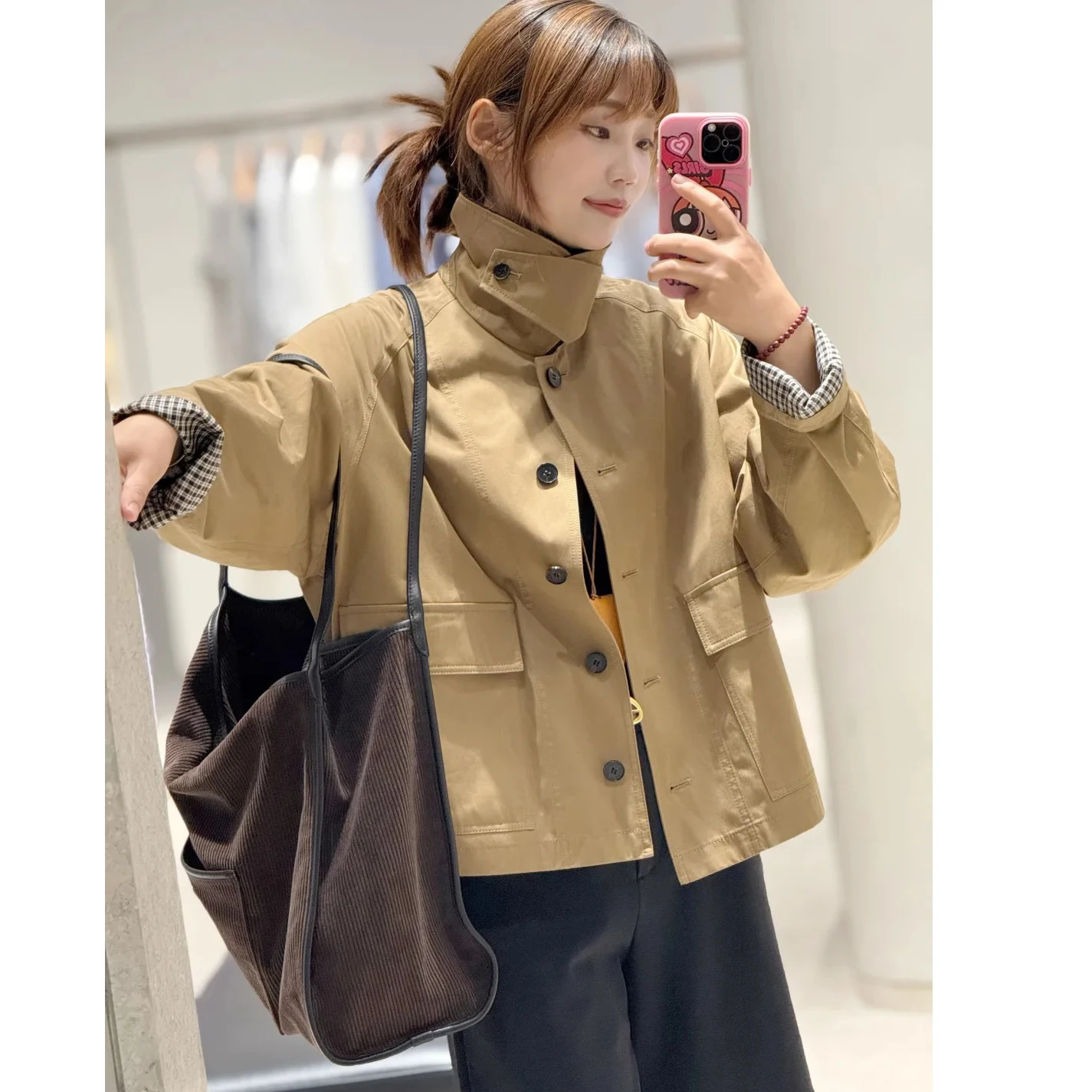 Retro Barn Sle Women's Plaid Flannel ort Jaet Coat Casual Collar Button up Windproof Outerwear in Two Colors
Retro Barn Sle Women's Plaid Flannel ort Jaet Coat Casual Collar Button up Windproof Outerwear in Two Colors