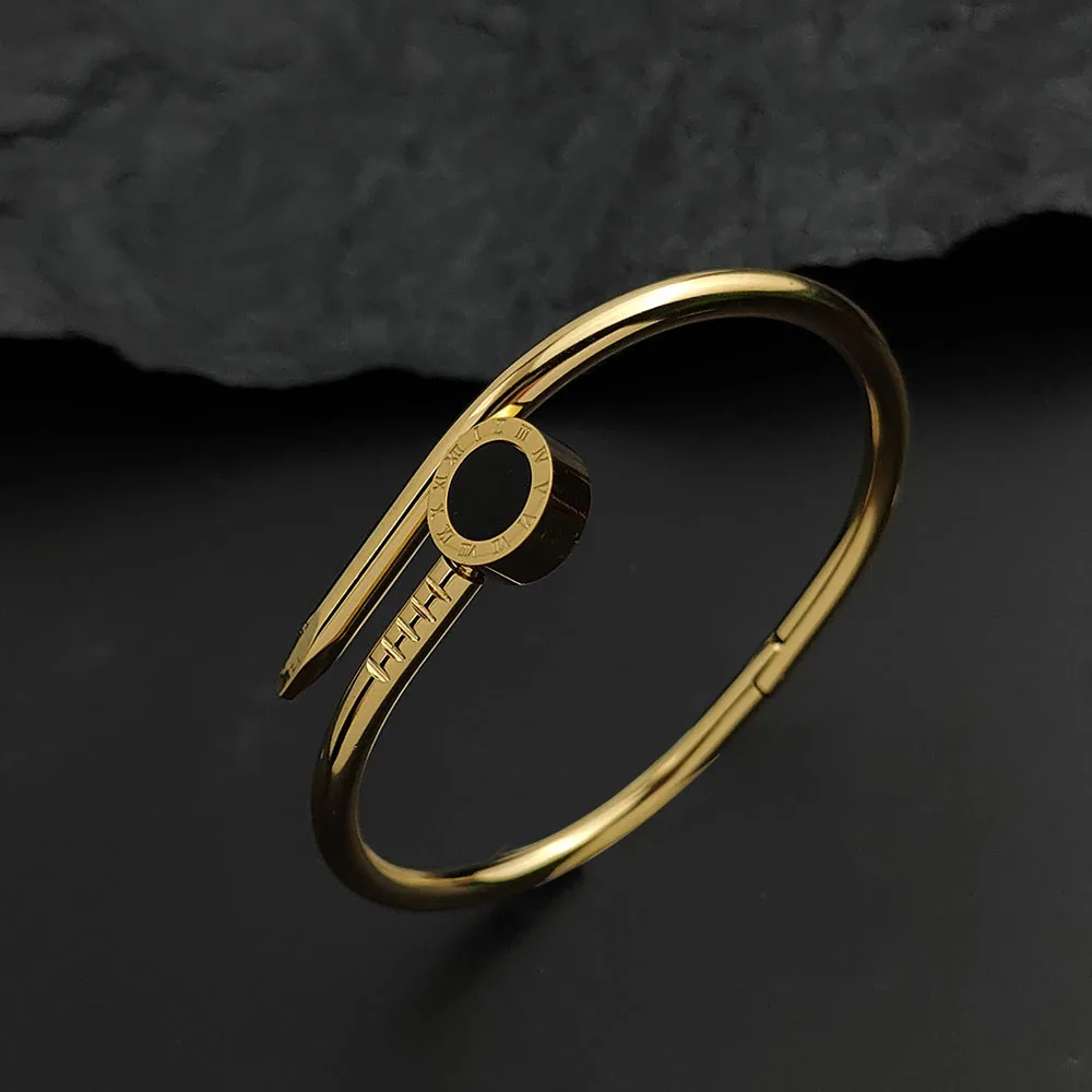 Simple steel wire Roman numeral black shell stainless steel women's bracelet, waterproof and rust-free, worn by couples
Simple steel wire Roman numeral black shell stainless steel women's bracelet, waterproof and rust-free, worn by couples