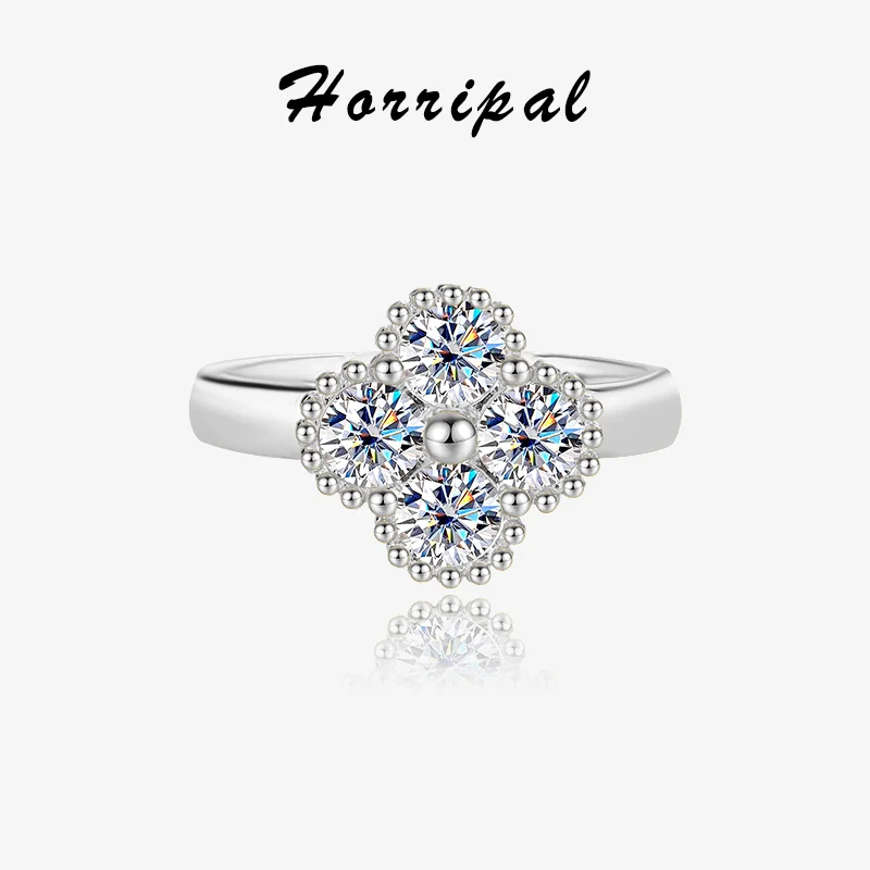 GRA-certified Fashion Moissanite Ring for Women D VVS1 Sterling Silver Four Leaf Clover Anniversary Band Plated 18K White Gold
GRA-certified Fashion Moissanite Ring for Women D VVS1 Sterling Silver Four Leaf Clover Anniversary Band Plated 18K White Gold