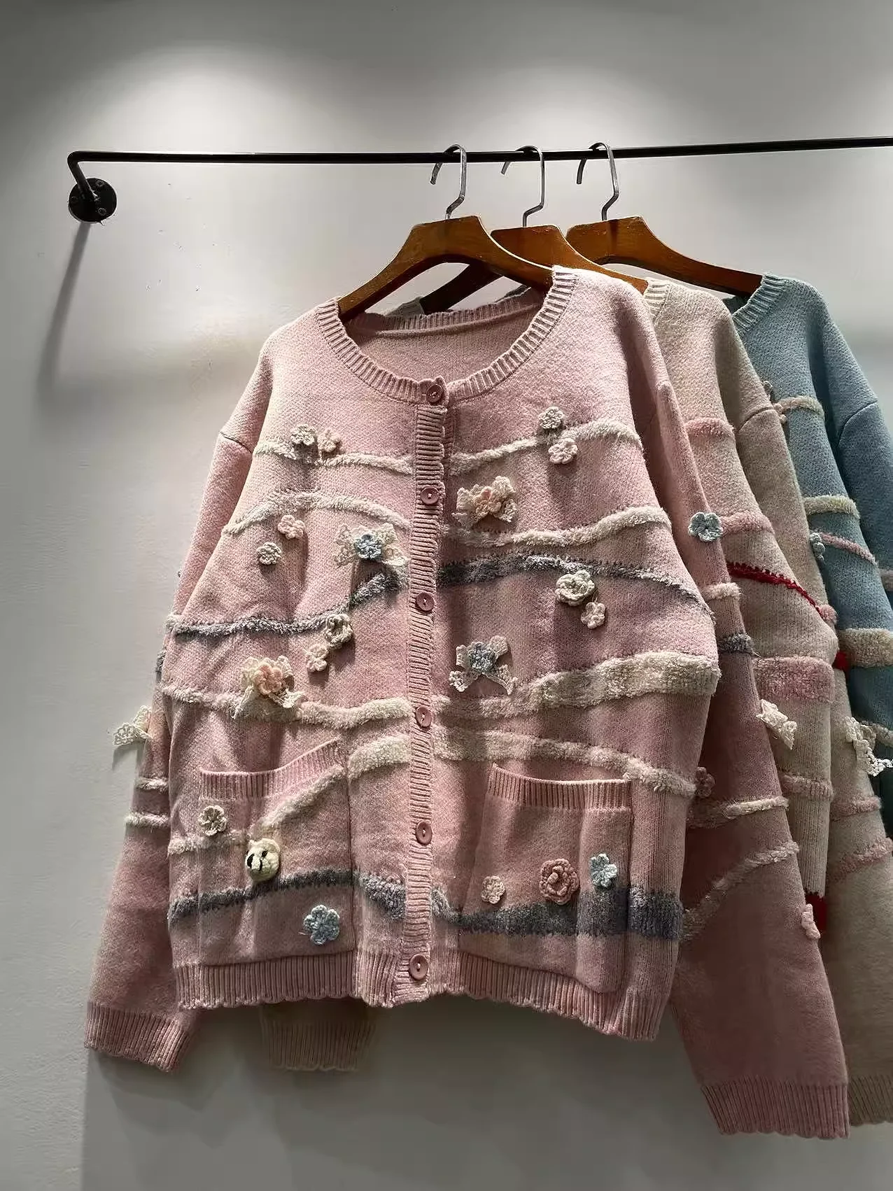 Bust 124 women sweater mori girl autumn pink beige blue handmade embroider flower sweater Japan style women cardigan
Bust 124 women sweater mori girl autumn pink beige blue handmade embroider flower sweater Japan style women cardigan
