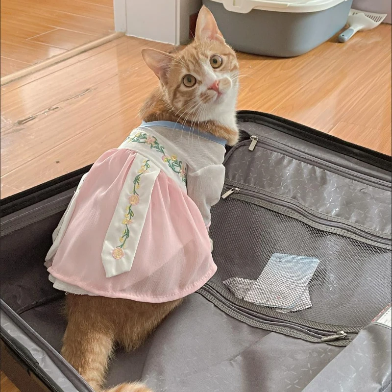 Платье для щенка Hanbok, японское кимоно, костюм маленького размера, одежда для кролика, дизайнерская одежда для кошек и собак
Платье для щенка Hanbok, японское кимоно, костюм маленького размера, одежда для кролика, дизайнерская одежда для кошек и собак