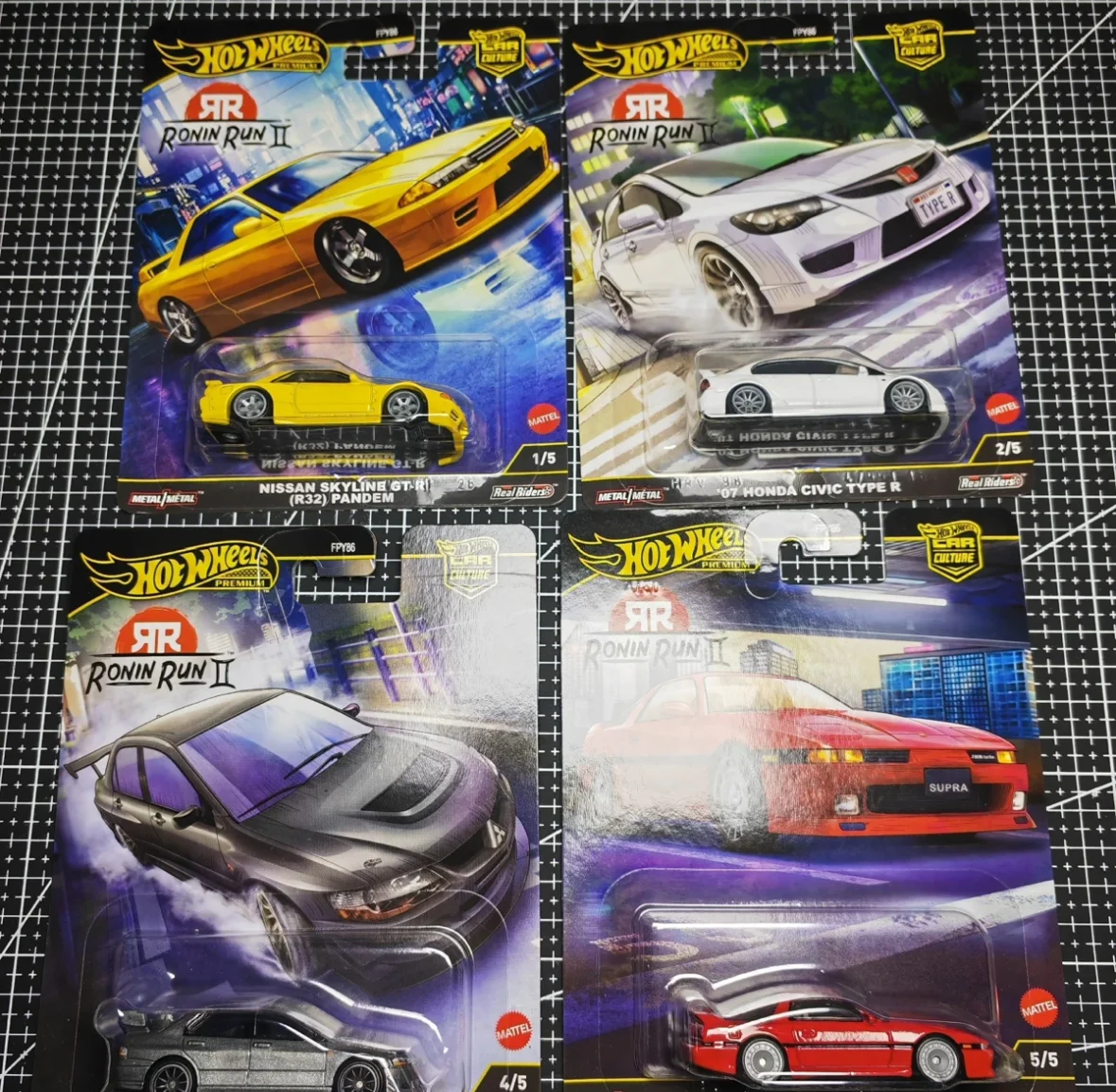 2025 Mattel Hot Wheels Ronin Run 2 Meteor Iron Bottom Резиновая шина Модели автомобилей Масштаб 1/64 Литая под давлением модель автомобиля из сплава Коллекция игрушек
2025 Mattel Hot Wheels Ronin Run 2 Meteor Iron Bottom Резиновая шина Модели автомобилей Масштаб 1/64 Литая под давлением модель автомобиля из сплава Коллекция игрушек