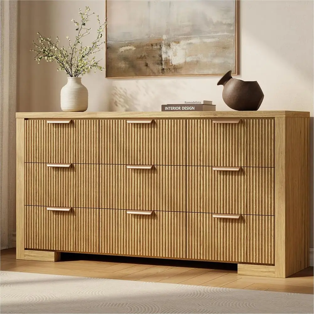Wide Chest of Drawers with Gold Handle for Bedroom, Living Room, and Entryway in Natural Oak Finish
Wide Chest of Drawers with Gold Handle for Bedroom, Living Room, and Entryway in Natural Oak Finish