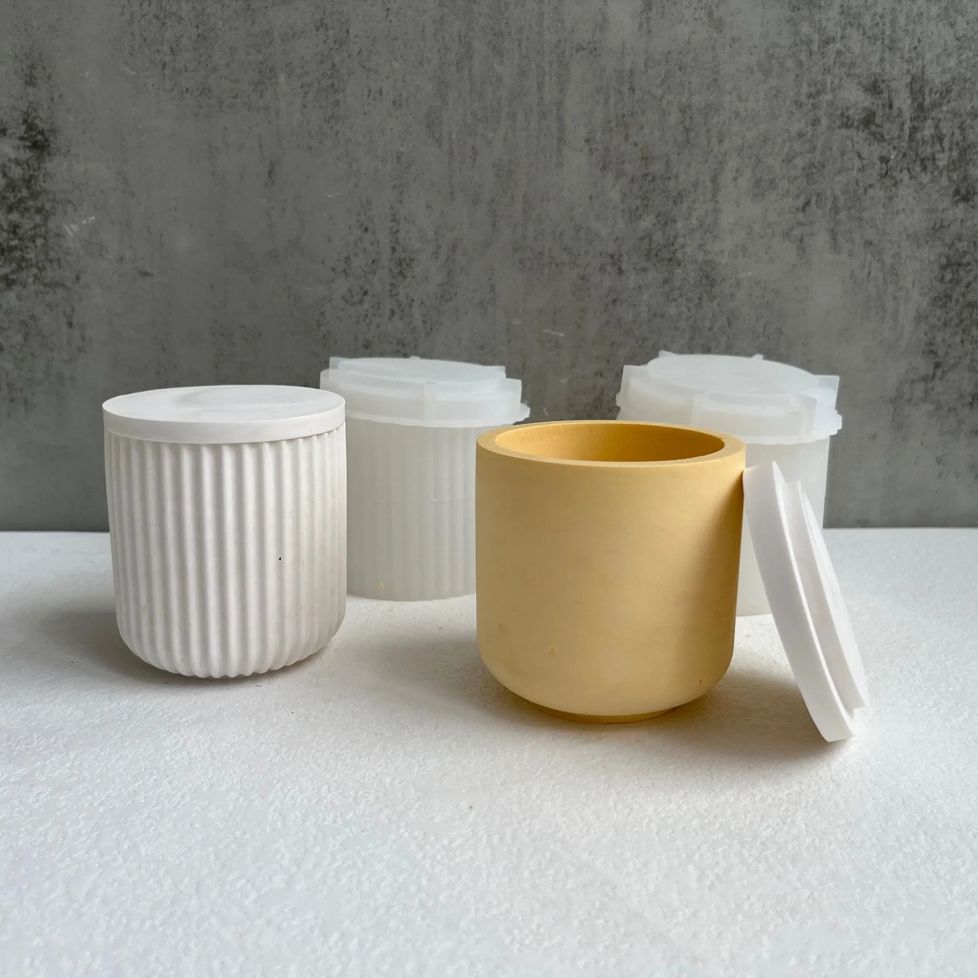 Round Stripe With Cover Candle Cup Silicone Mold DIY Plaster Storage Jar Pottery Molds Concrete Making Art Decor Tool
Round Stripe With Cover Candle Cup Silicone Mold DIY Plaster Storage Jar Pottery Molds Concrete Making Art Decor Tool