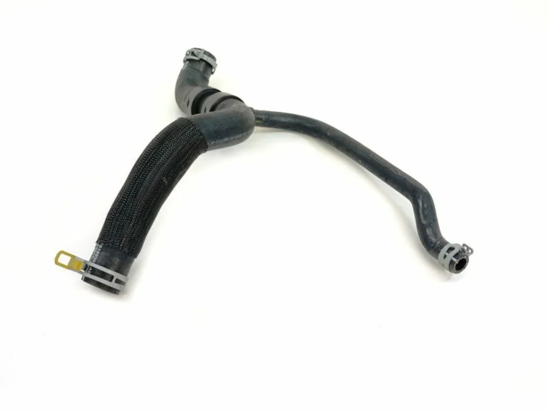 For Fits Jeep compass Chrysler 14-17 2.4L radiator lower hose 68189360AB Downstream water pipe tee of water tank
For Fits Jeep compass Chrysler 14-17 2.4L radiator lower hose 68189360AB Downstream water pipe tee of water tank