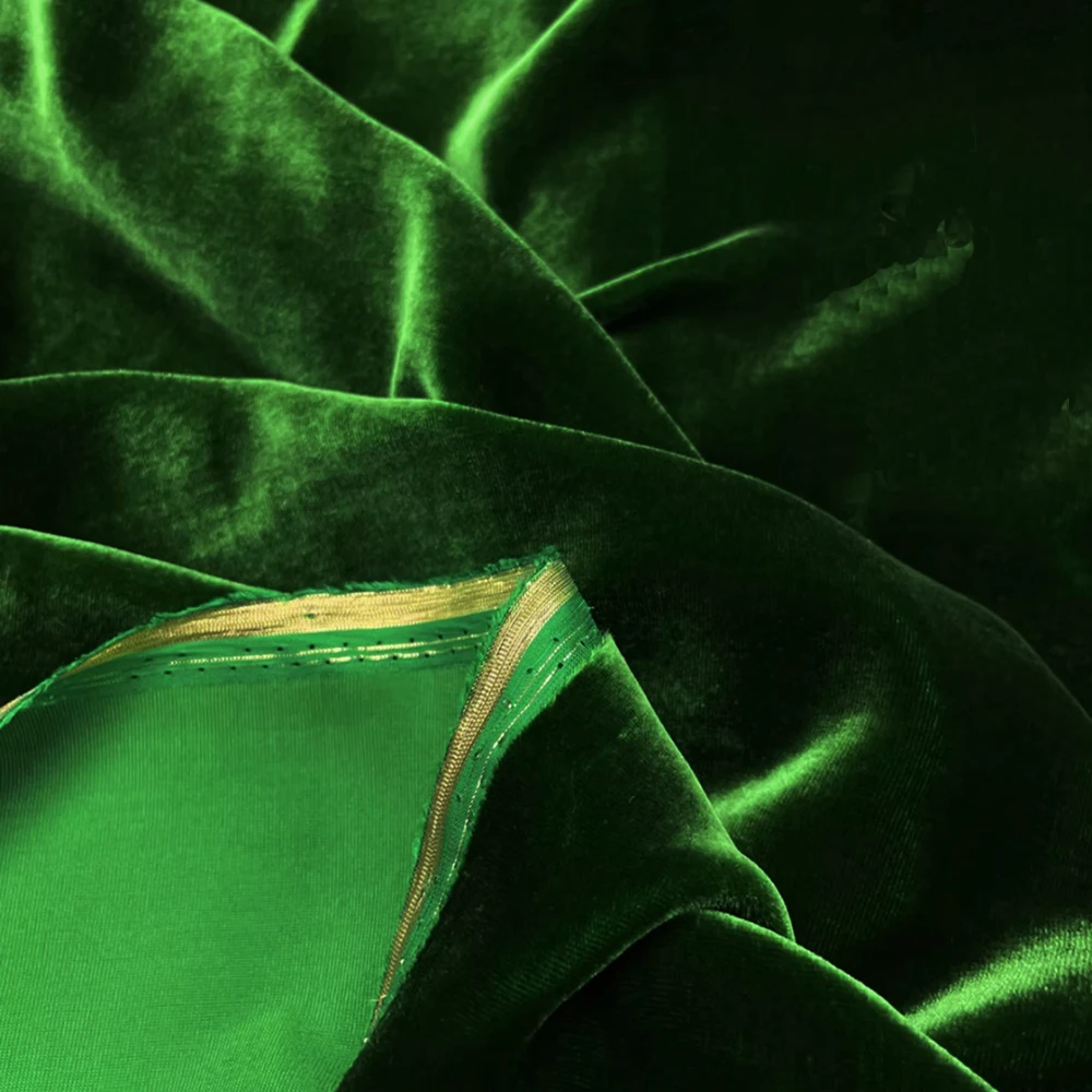 CISULI Natural Mulberry Silk Velvet Fabric,40 momme,140cm/55" Width,Luxury Suits and Dress Cloth,Material For Sewing,Green
CISULI Natural Mulberry Silk Velvet Fabric,40 momme,140cm/55" Width,Luxury Suits and Dress Cloth,Material For Sewing,Green