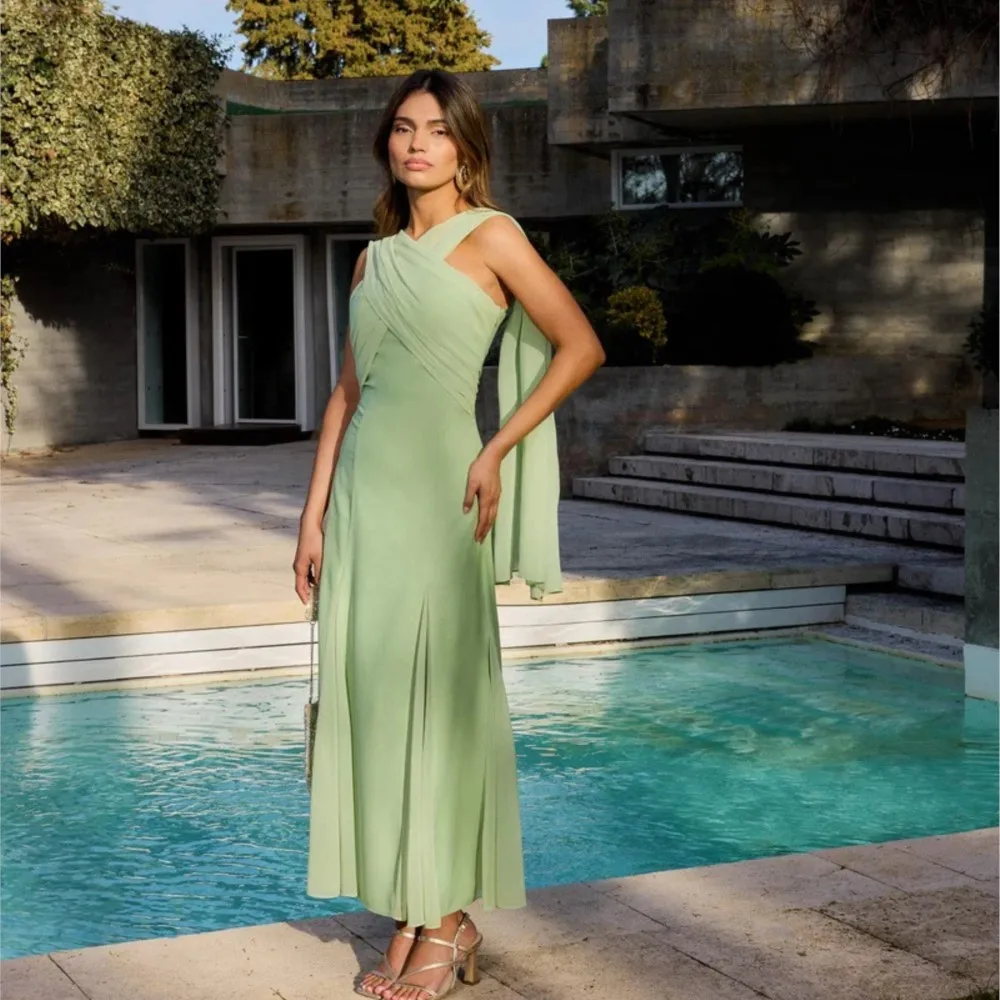 Chiffon Ribbon Tube Top Dress Summer New Women's Sexy Sleeveless Solid Color Fashion Slim Long Dress Ropa Mujer Vestidos
Chiffon Ribbon Tube Top Dress Summer New Women's Sexy Sleeveless Solid Color Fashion Slim Long Dress Ropa Mujer Vestidos