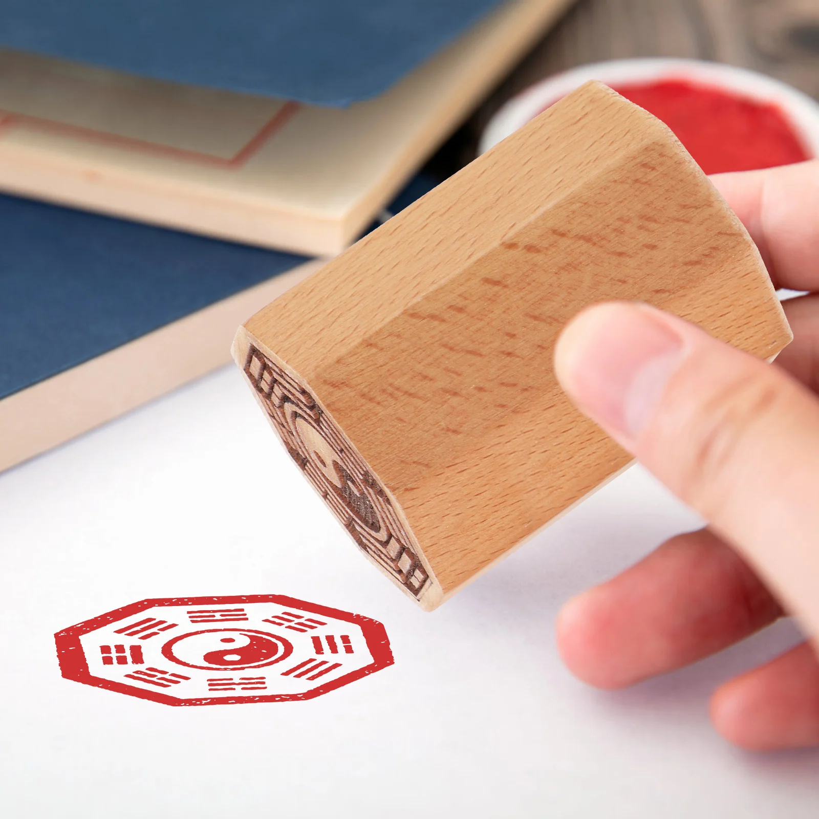 2 Pcs Bagua Seal Solid Wood Stamp Decorative Cookie Press Taoism Stamp Carving Supply Vintage Stamper Toy Wooden Chi H
2 Pcs Bagua Seal Solid Wood Stamp Decorative Cookie Press Taoism Stamp Carving Supply Vintage Stamper Toy Wooden Chi H