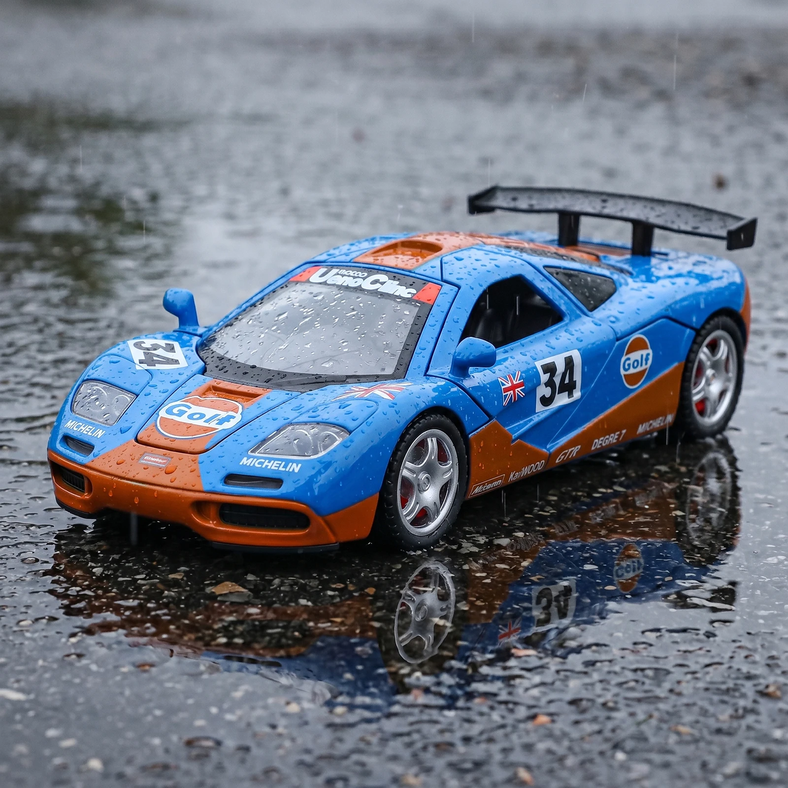 1:32 F1 GTR 1995 Le Mans 24 Hours Winner Gulf Oil Racing Livery Alloy Sports Car Model Diecast & Toy Metal Vehicle Gift
1:32 F1 GTR 1995 Le Mans 24 Hours Winner Gulf Oil Racing Livery Alloy Sports Car Model Diecast & Toy Metal Vehicle Gift