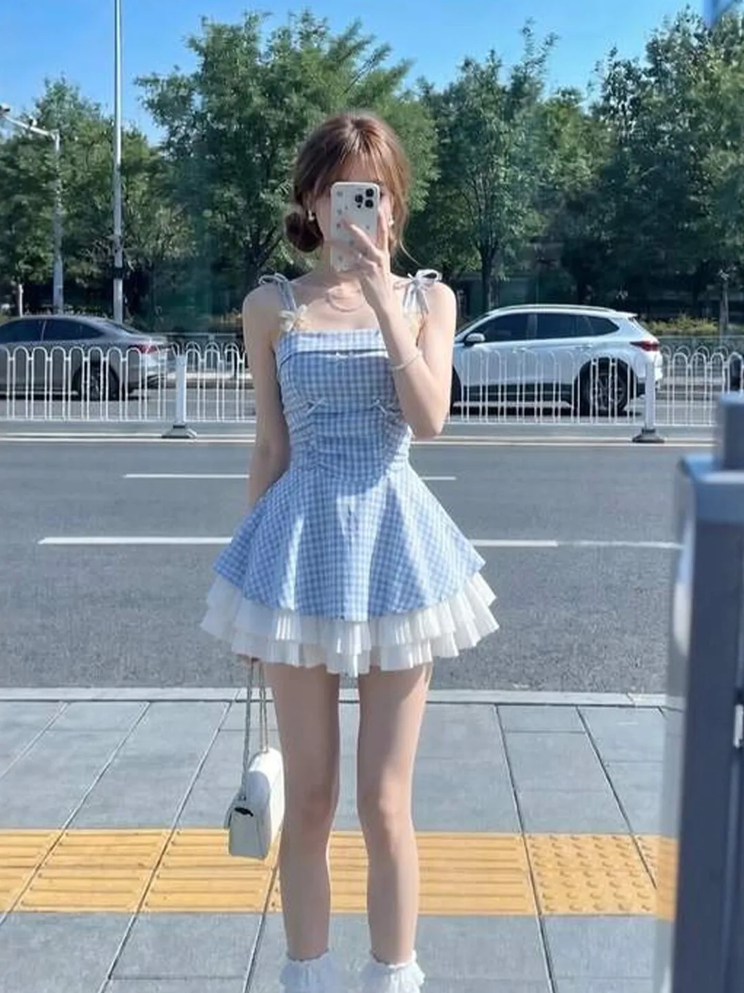 Retro Gentle Style Belted Slim Fit Halter Dress Cute Short Skirt Summer Fashionable Women's Cotton Dress City Commute Casual
Retro Gentle Style Belted Slim Fit Halter Dress Cute Short Skirt Summer Fashionable Women's Cotton Dress City Commute Casual