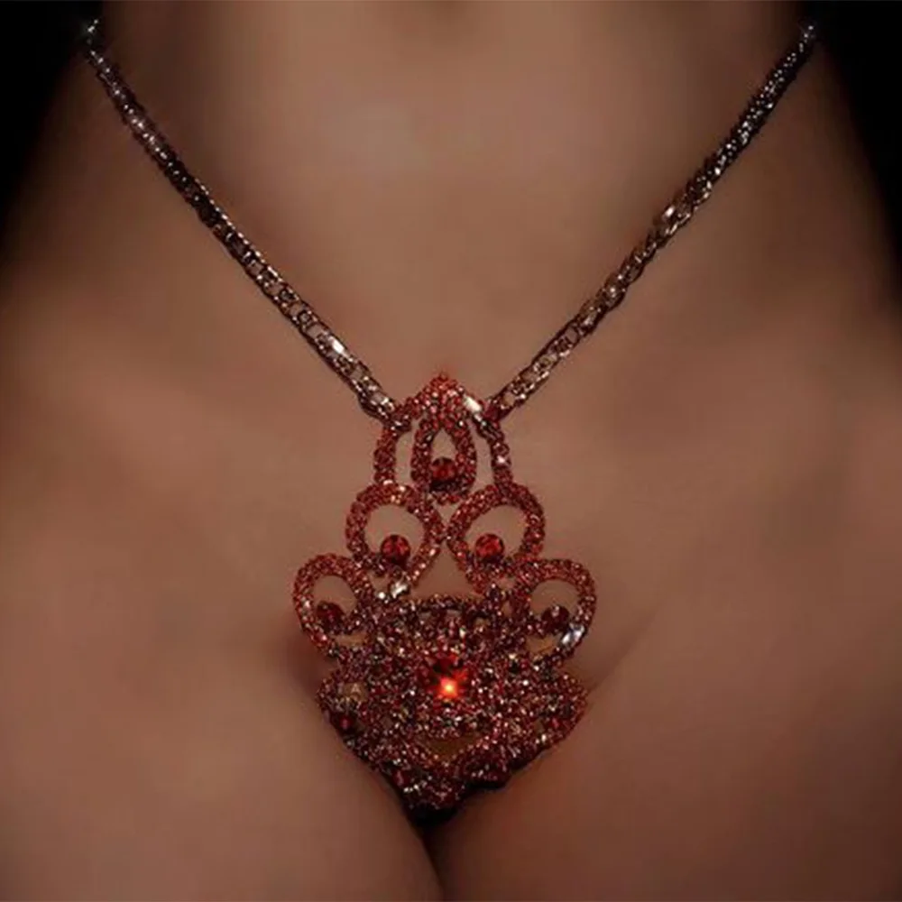 Сексуальная красная цепочка для тела со стразами в форме цветка, женское нижнее белье, украшение для тела, декоративная цепочка для тела
Сексуальная красная цепочка для тела со стразами в форме цветка, женское нижнее белье, украшение для тела, декоративная цепочка для тела