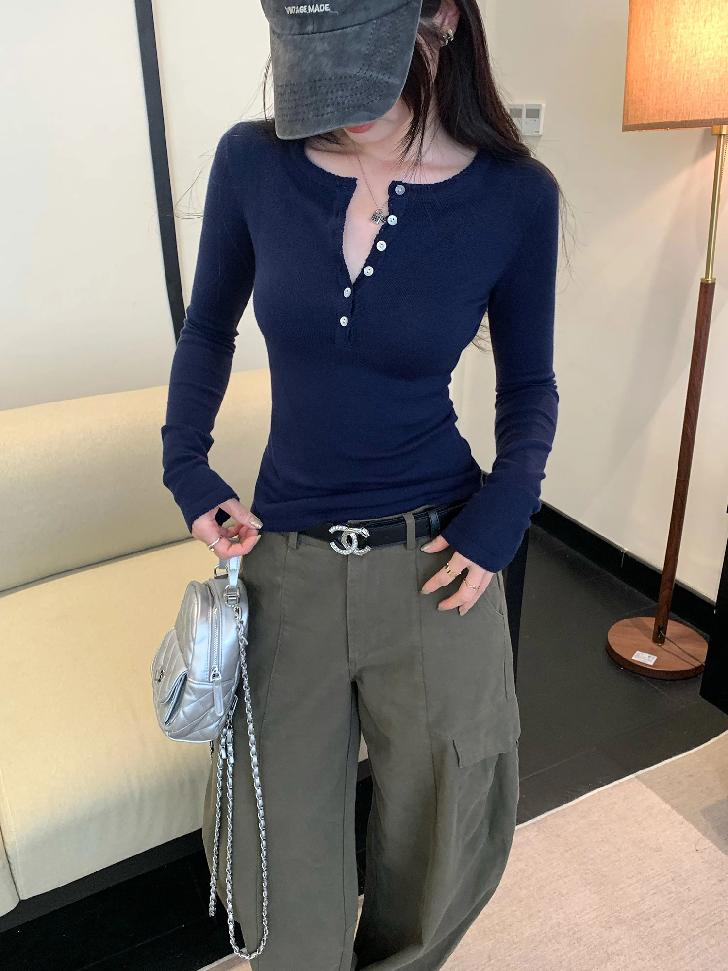 Korean Style Long Sleeve Knitted Shirt Women's Slim Fit Button up Half Open Collar Base Layer Top Spring 2026 Fashion Trend
Korean Style Long Sleeve Knitted Shirt Women's Slim Fit Button up Half Open Collar Base Layer Top Spring 2026 Fashion Trend
