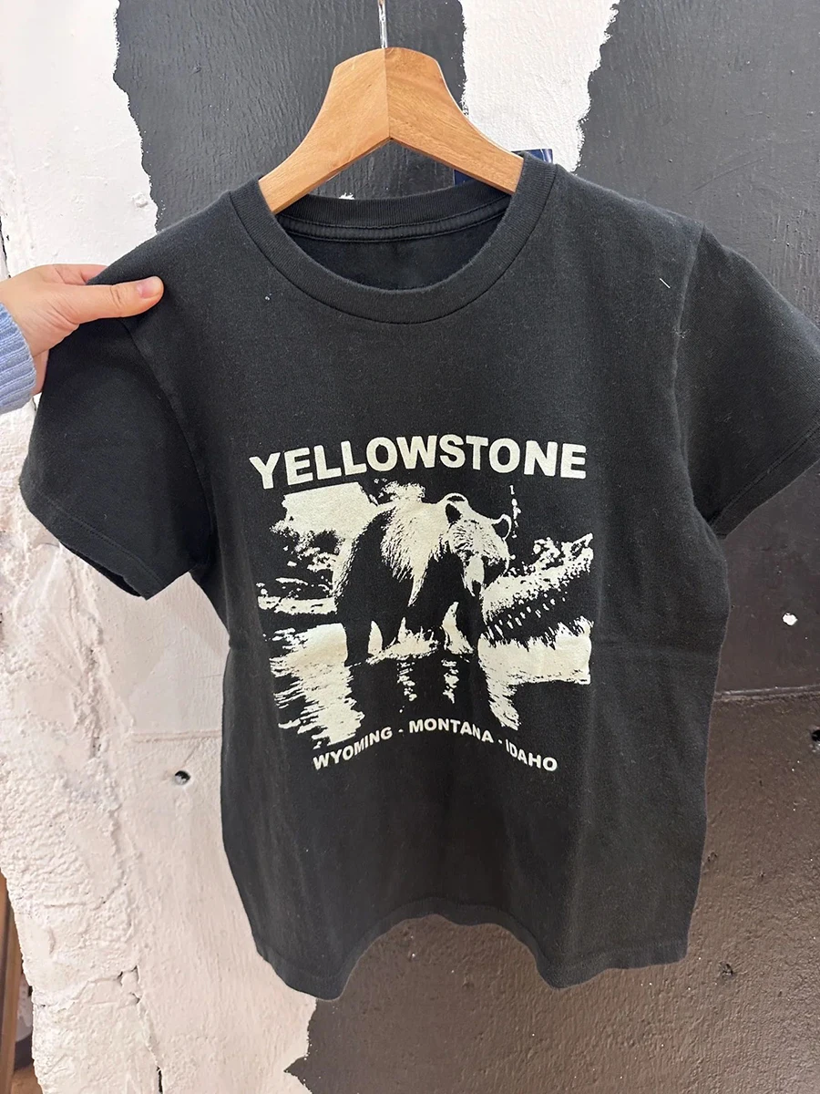 Bear Graphic Print T Shirt Women O-neck Cotton Summer Short Sleeve T-shirts Female American Fashion Streetwear Slim Tees Y2k
Bear Graphic Print T Shirt Women O-neck Cotton Summer Short Sleeve T-shirts Female American Fashion Streetwear Slim Tees Y2k