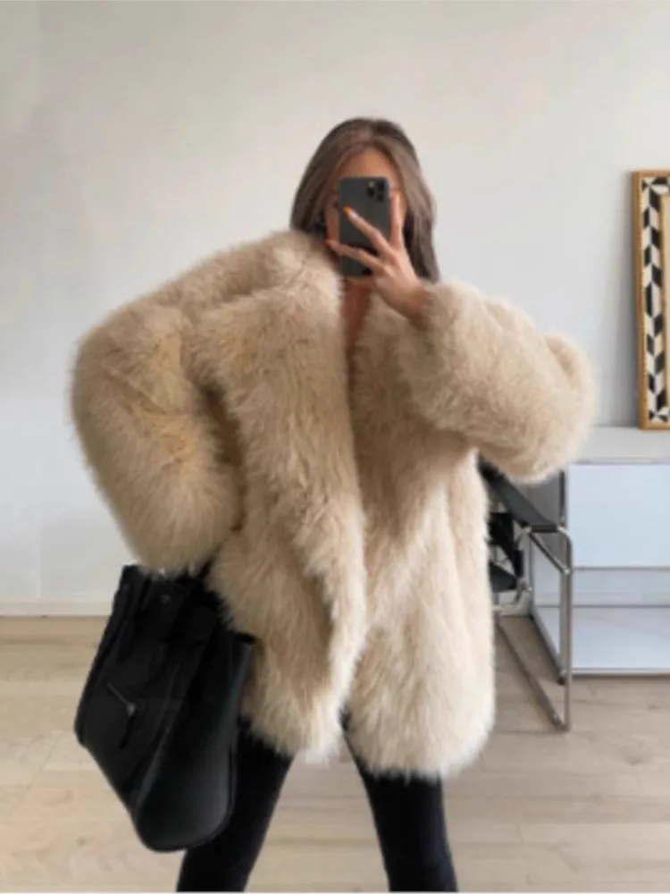 Elegant Winter Women Mink Fur Jacket Pure Color Round Neck Long Hair Artificial Fur Coat For Lady Short Furry Lady Eco Fur Coat
Elegant Winter Women Mink Fur Jacket Pure Color Round Neck Long Hair Artificial Fur Coat For Lady Short Furry Lady Eco Fur Coat