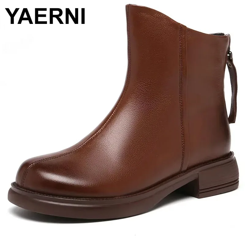2025 Women's Boots Trends New Genuine Leather High Quality Luxury Women Shoes British Style Retro Fashion Comfort Short Boots
2025 Women's Boots Trends New Genuine Leather High Quality Luxury Women Shoes British Style Retro Fashion Comfort Short Boots