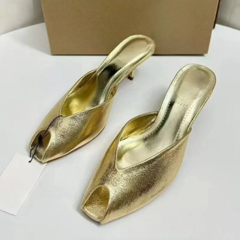 Women's Pumps Designer Gold Women Mules Sandals Luxury High Heels for Women Fashion Peep Toe Party Dress Shoe Summer Modern Shoe
Women's Pumps Designer Gold Women Mules Sandals Luxury High Heels for Women Fashion Peep Toe Party Dress Shoe Summer Modern Shoe