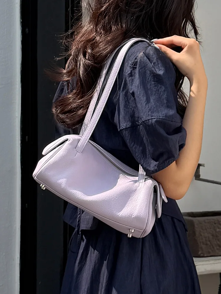 FIRMRANCH 2026 Summer New Fashion Versatile Commuter Soft Top Grain Cowhide Boston Bag Women's Shoulder Underarm Chic Purse
FIRMRANCH 2026 Summer New Fashion Versatile Commuter Soft Top Grain Cowhide Boston Bag Women's Shoulder Underarm Chic Purse