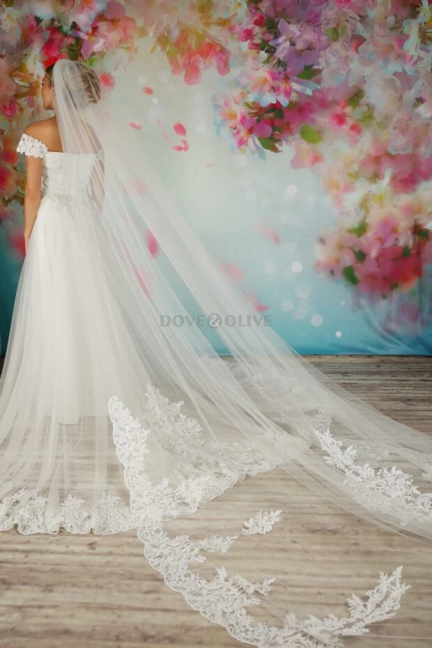 3 м * 3 м однослойная свадебная фата с кружевной аппликацией, фата невесты, женская свадебная головная убор, женский аксессуар для официальной вечеринки, свадьбы
3 м * 3 м однослойная свадебная фата с кружевной аппликацией, фата невесты, женская свадебная головная убор, женский аксессуар для официальной вечеринки, свадьбы