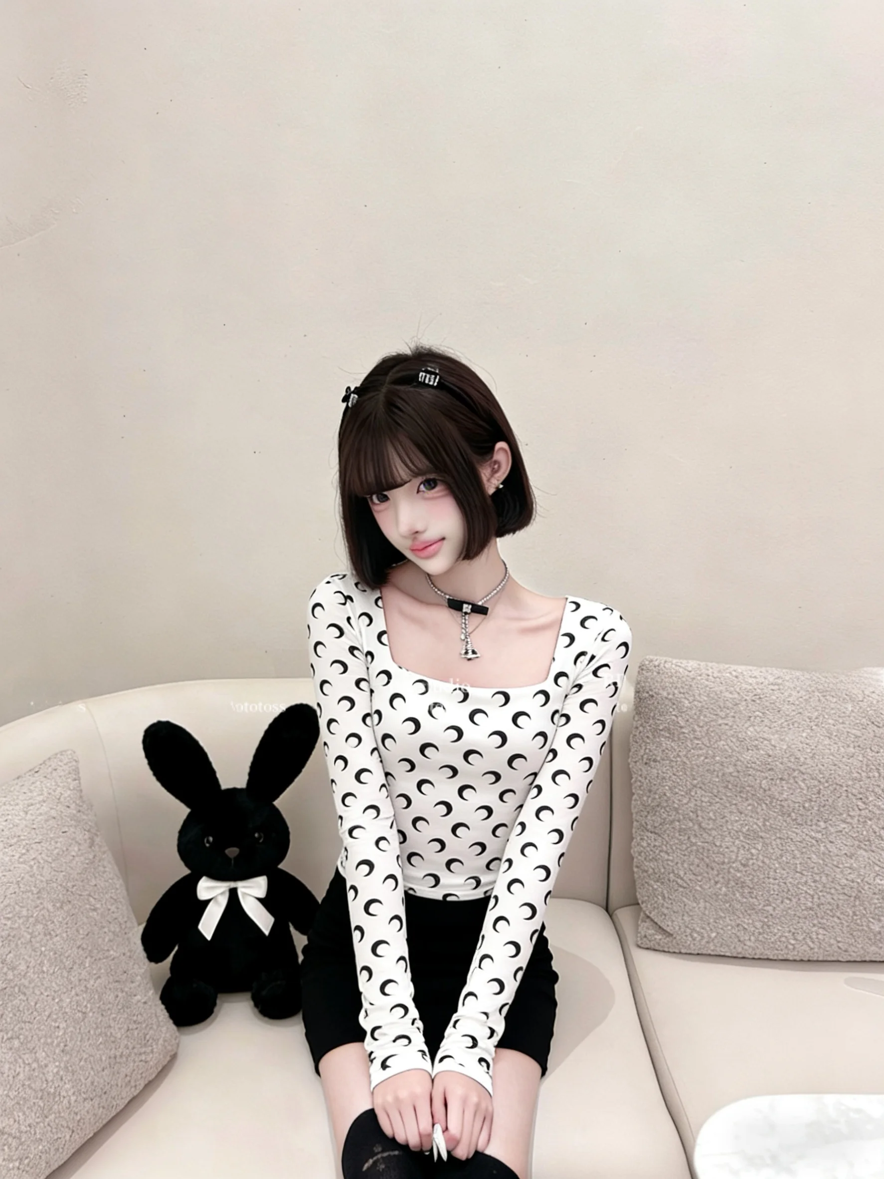 Sweet Style Long Sleeve Short Fit T-Shirt Square Collar Moon Print Soft Focus Korean Style Women's Fashion Breathable Cotton ...
Sweet Style Long Sleeve Short Fit T-Shirt Square Collar Moon Print Soft Focus Korean Style Women's Fashion Breathable Cotton ...