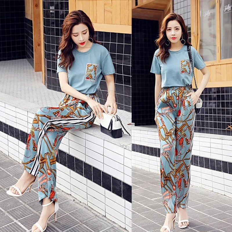 Women Two Piece Outfits 2025 Summer New In Korean Style Short Sleeve Fashion Wide Leg Pants Set Casual Couture Fall Suit Female
Women Two Piece Outfits 2025 Summer New In Korean Style Short Sleeve Fashion Wide Leg Pants Set Casual Couture Fall Suit Female