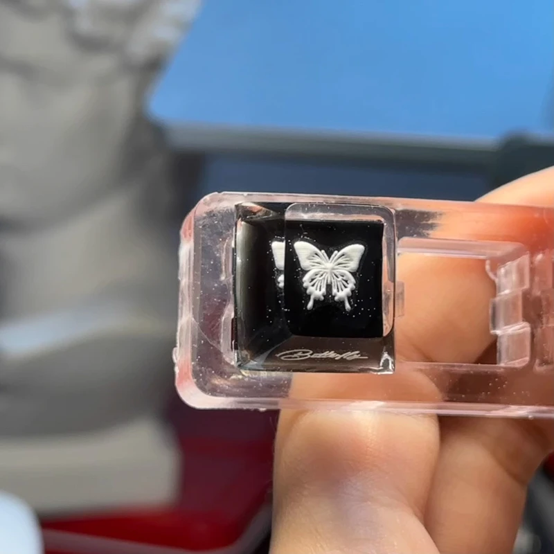 Butterfly Resin Keycap Cherry Profile Personalized Custom Artist Keycaps for MX Switch Mechanical Keyboards Accessories Gifts
Butterfly Resin Keycap Cherry Profile Personalized Custom Artist Keycaps for MX Switch Mechanical Keyboards Accessories Gifts
