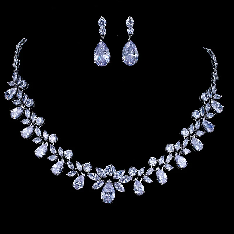 Fashion Emerald Teardrop Shape Zircon Bridal Necklace Earring Set, Elegant Wedding Formal Gown Matching Accessories
Fashion Emerald Teardrop Shape Zircon Bridal Necklace Earring Set, Elegant Wedding Formal Gown Matching Accessories