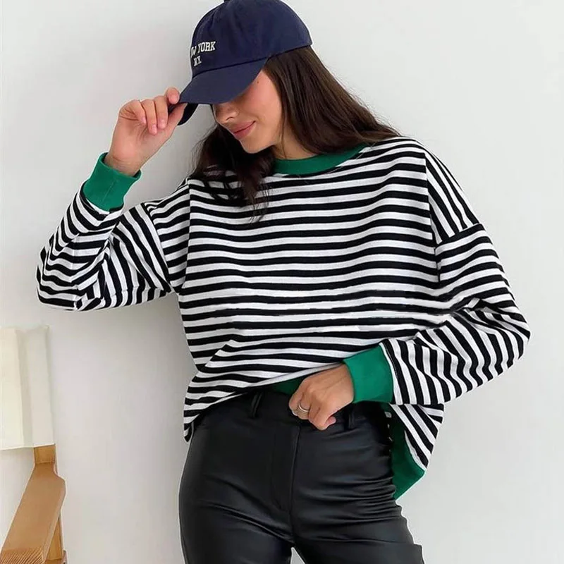 Contrast Color Striped T Shirt Woman Long Sleeve O Neck Spring Autumn Pullover Top Tees Simple Casual T-shirts Trend Street Wear
Contrast Color Striped T Shirt Woman Long Sleeve O Neck Spring Autumn Pullover Top Tees Simple Casual T-shirts Trend Street Wear