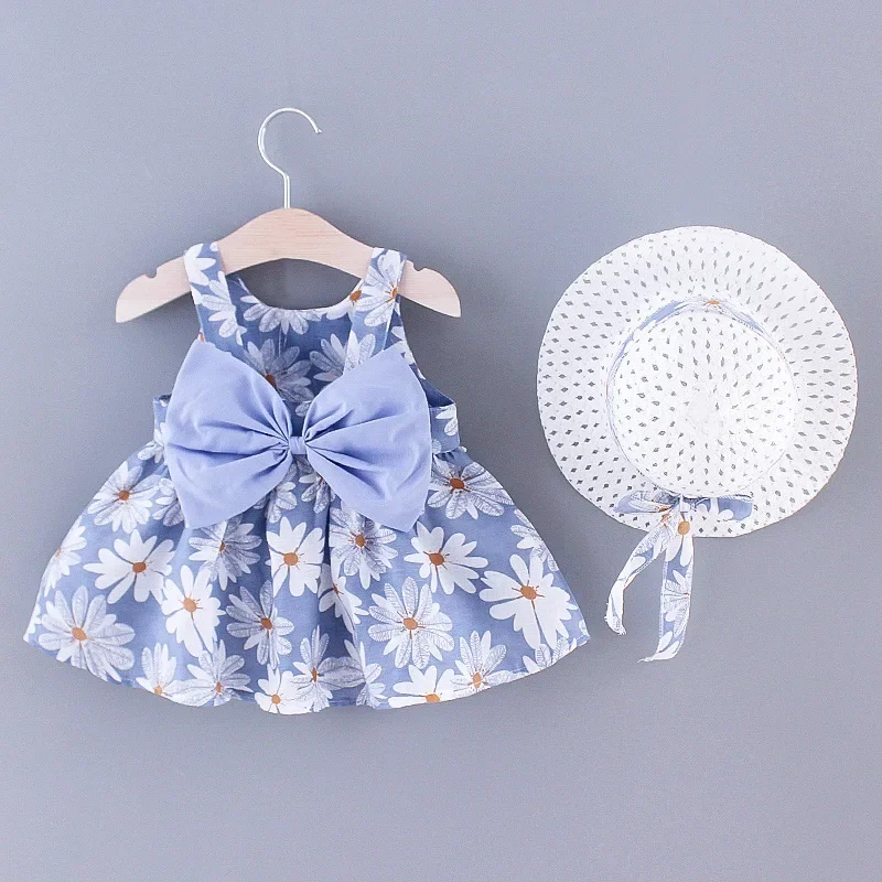 New Fashion Baby Girl Dresses Princess clothing Cute 2pcs set Party Cotton Flower Children Bow Hat Sleeveless Sweet 1-3Y
New Fashion Baby Girl Dresses Princess clothing Cute 2pcs set Party Cotton Flower Children Bow Hat Sleeveless Sweet 1-3Y