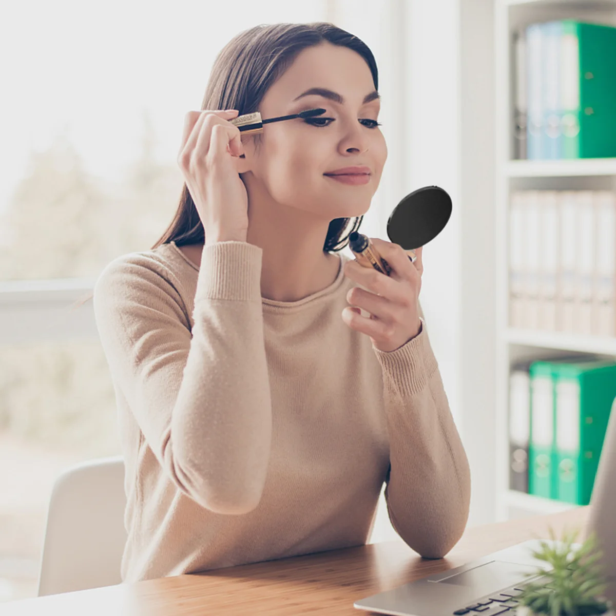 Круглый футляр для накладных ресниц, компактный портативный контейнер для хранения, органайзер для путешествий, упаковка для ресниц, 1 шт.
Круглый футляр для накладных ресниц, компактный портативный контейнер для хранения, органайзер для путешествий, упаковка для ресниц, 1 шт.