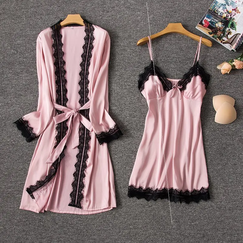 Sexy Lingerie Home Satin Nightgown Summer Ladies Nightdress V-Neck Long Sleeve Sleepwear Comfortable Soft Fabric Bedroom Dress
Sexy Lingerie Home Satin Nightgown Summer Ladies Nightdress V-Neck Long Sleeve Sleepwear Comfortable Soft Fabric Bedroom Dress