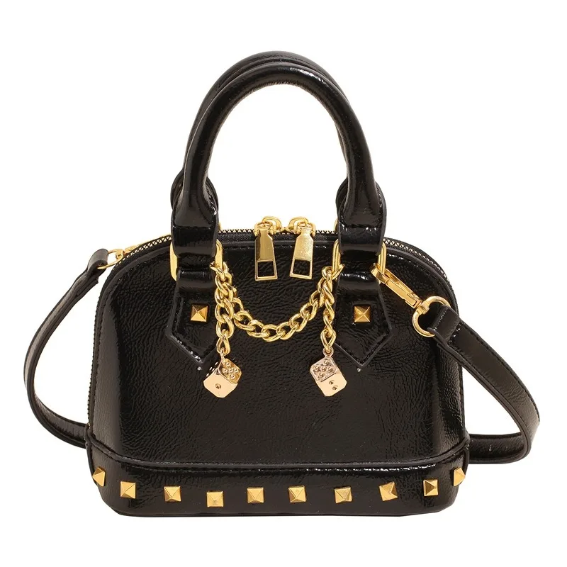 Niche Design High-Grade Handbag Small Handbag 2025 New Champagne Gold Shell Bag Fashion Single Shoulder Oblique Span Bag
Niche Design High-Grade Handbag Small Handbag 2025 New Champagne Gold Shell Bag Fashion Single Shoulder Oblique Span Bag