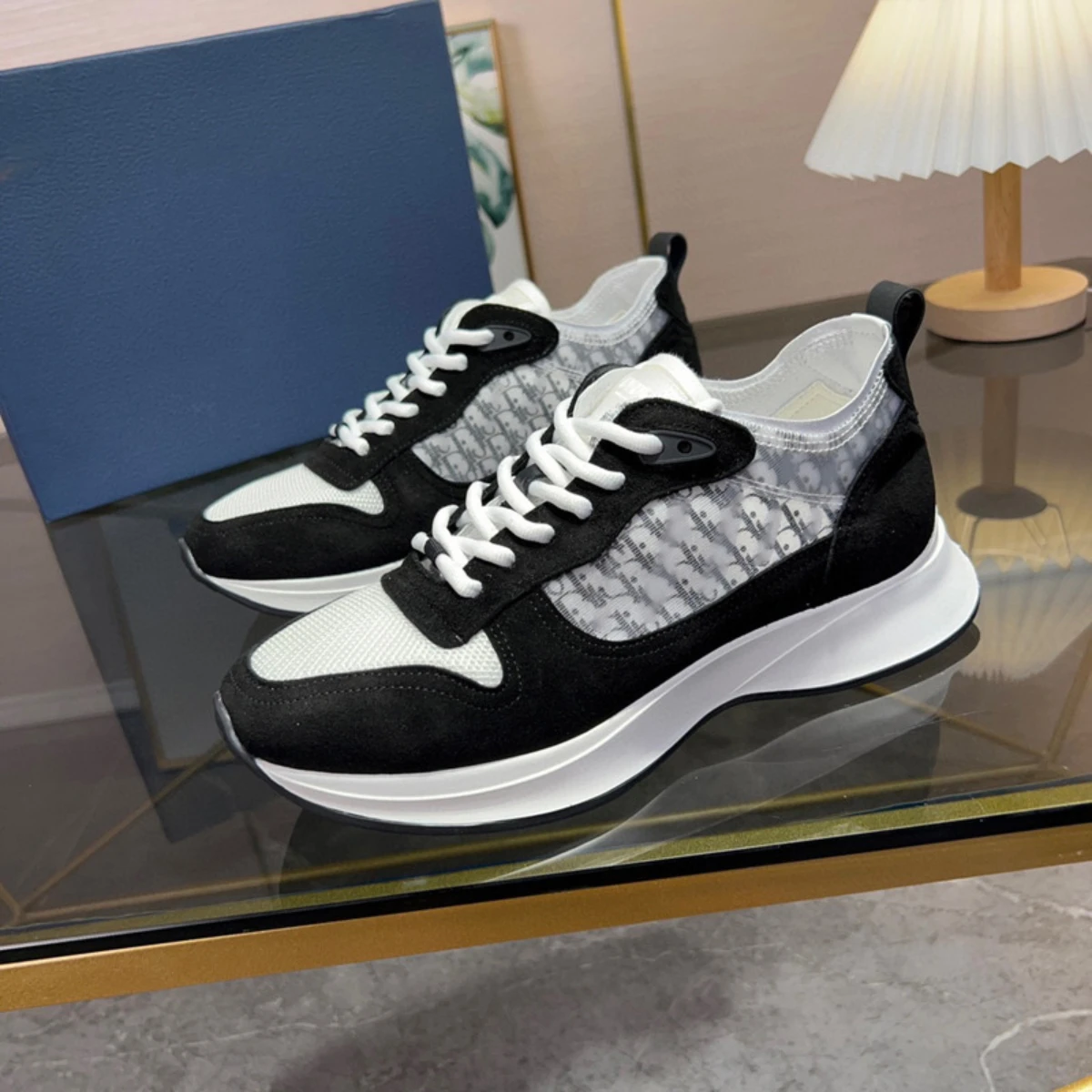New Luxury Men's Chunky Sneakers Trendy Monogram Shoes Embroidered Low Top Lace-Up Breathable Fashion Retro Elevated Dad Shoes
New Luxury Men's Chunky Sneakers Trendy Monogram Shoes Embroidered Low Top Lace-Up Breathable Fashion Retro Elevated Dad Shoes