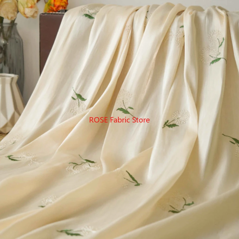 Soft Flowing Gleam Embroidery Dandelion Flower Breathable Fabric, for Blouse, Spring Dress, Cheongsam, Curtain, Party Dress
Soft Flowing Gleam Embroidery Dandelion Flower Breathable Fabric, for Blouse, Spring Dress, Cheongsam, Curtain, Party Dress