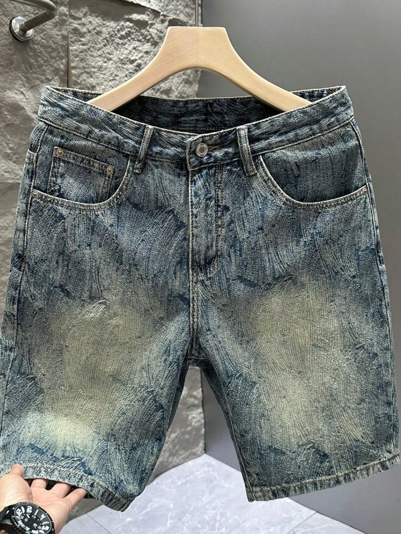 Men's Ripped Denim Shorts Spring Summer Casual Hip Hop Patch Decor Street Personality Loose Jean Bottoms
Men's Ripped Denim Shorts Spring Summer Casual Hip Hop Patch Decor Street Personality Loose Jean Bottoms