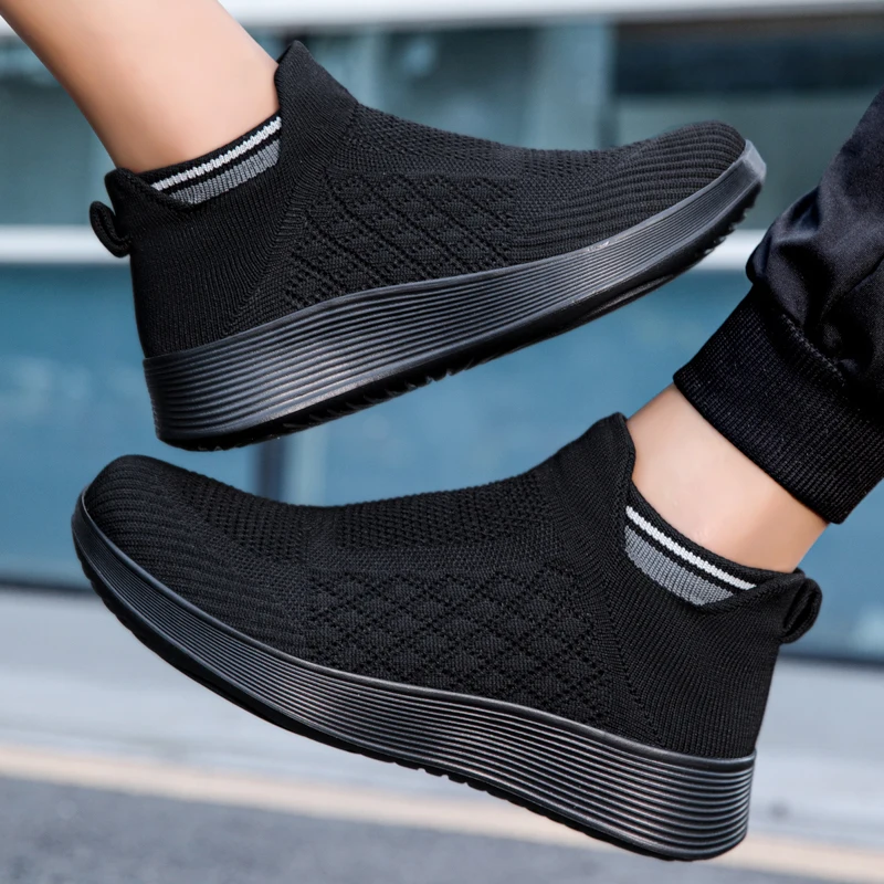 Men's And Women's Lightweight Casual Sneakers Fashion Running Walking Sock Shoes Breathable Thick Sole Sport Shoes
Men's And Women's Lightweight Casual Sneakers Fashion Running Walking Sock Shoes Breathable Thick Sole Sport Shoes