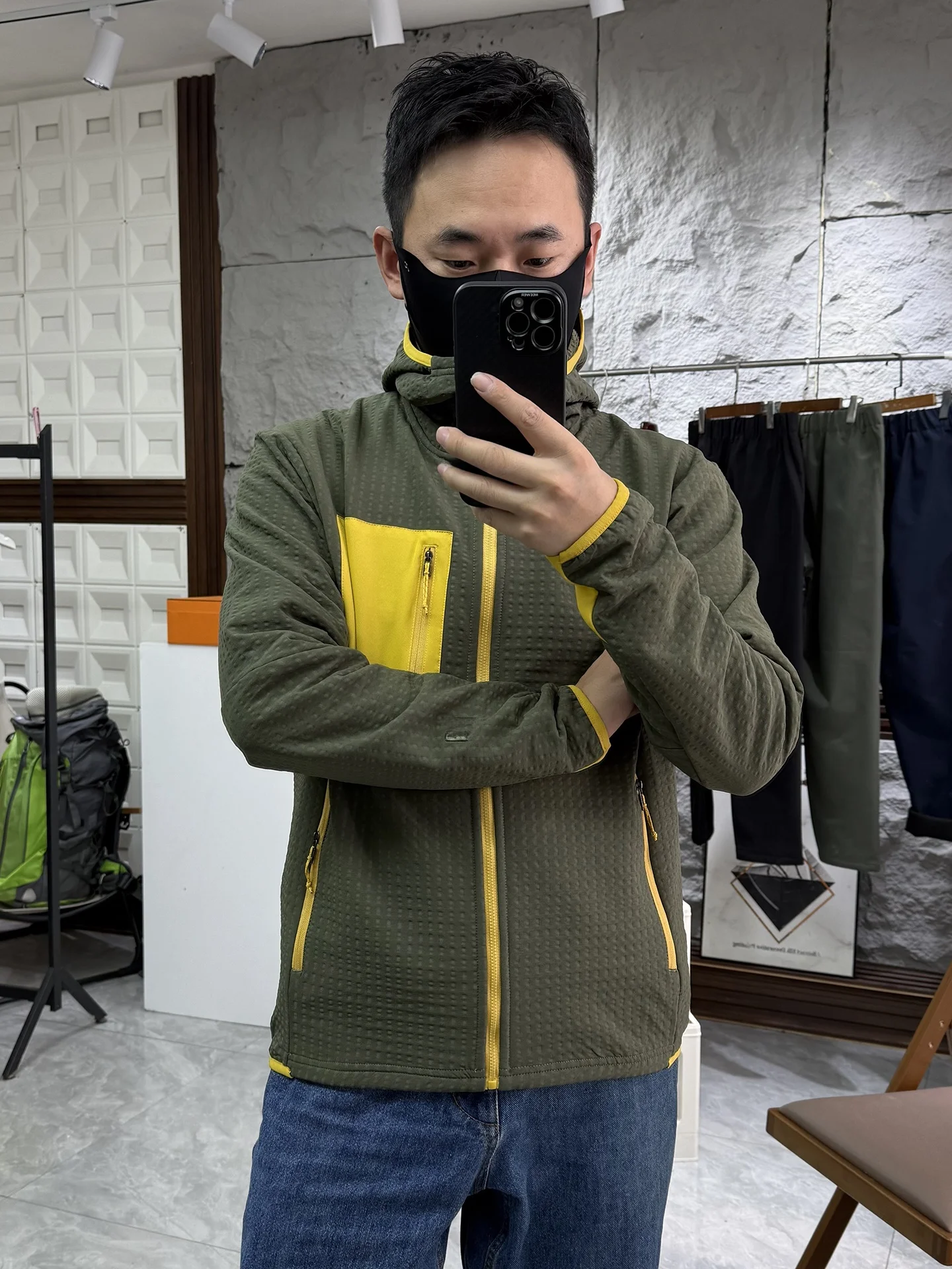 Warm Fleece Lined Hooded Jacket Embroidered Sports Outdoor Casual Men's Jacket Autumn Winter Youth Polyester Elastic Fiber
Warm Fleece Lined Hooded Jacket Embroidered Sports Outdoor Casual Men's Jacket Autumn Winter Youth Polyester Elastic Fiber