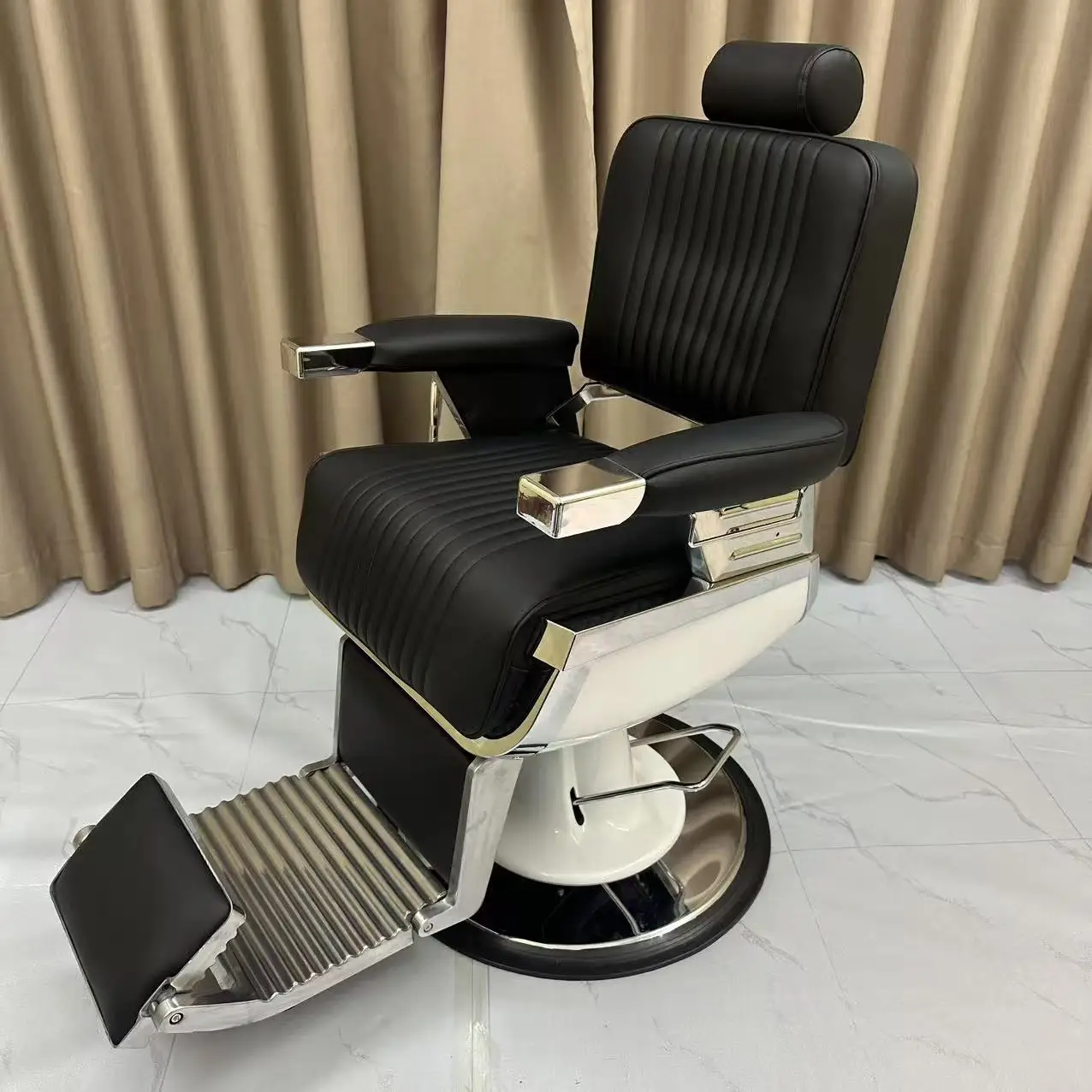 Professional Hair Salon Chair Hydraulic Lift Adjustable Recliner Barber Chair for Barbershop Beauty Spa
Professional Hair Salon Chair Hydraulic Lift Adjustable Recliner Barber Chair for Barbershop Beauty Spa
