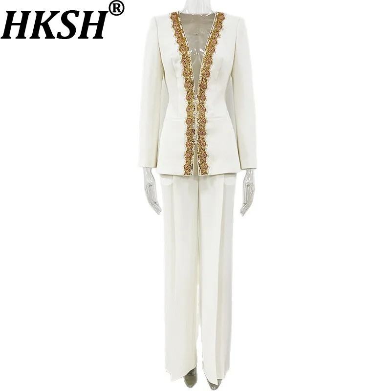 HKSH Осенний новый женский комплект из двух предметов с v-образным вырезом и тяжелой вышивкой, блестками, бисером, куртка на молнии, прямые брюки, роскошный прилив, шик HK12328
HKSH Осенний новый женский комплект из двух предметов с v-образным вырезом и тяжелой вышивкой, блестками, бисером, куртка на молнии, прямые брюки, роскошный прилив, шик HK12328