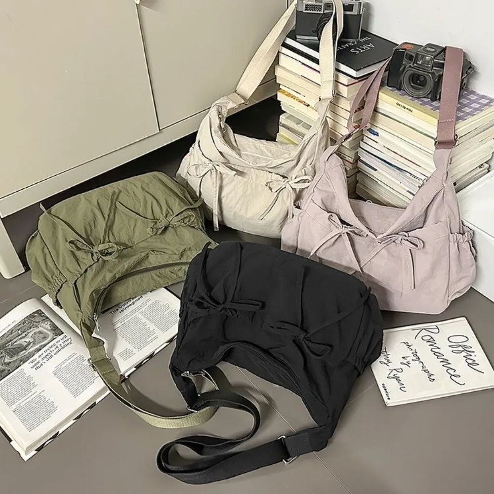 Nylon Fabric Women's Shoulder Bags Large Capacity Multiple Pockets Crossbody Bag Pleated Design Lightweight Hobo Bag for Women
Nylon Fabric Women's Shoulder Bags Large Capacity Multiple Pockets Crossbody Bag Pleated Design Lightweight Hobo Bag for Women