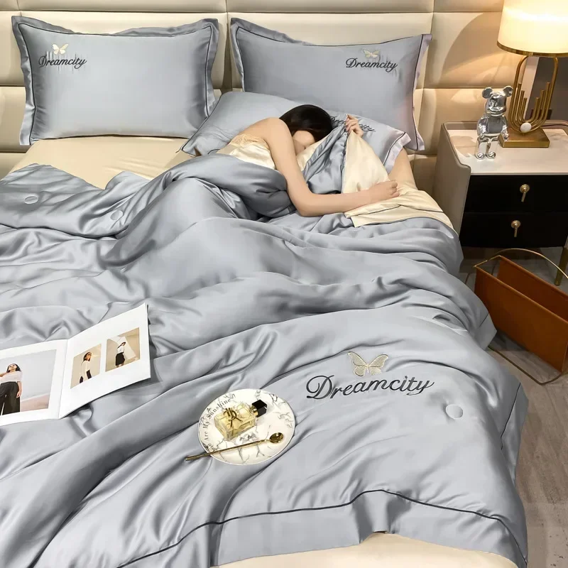 Summer Thin Cool Blanket Queen Quilt Bedsheet Pillowcase 4pc Breathable Ice Cooling Comforter Air-Conditioning Quilt Bedspread
Summer Thin Cool Blanket Queen Quilt Bedsheet Pillowcase 4pc Breathable Ice Cooling Comforter Air-Conditioning Quilt Bedspread
