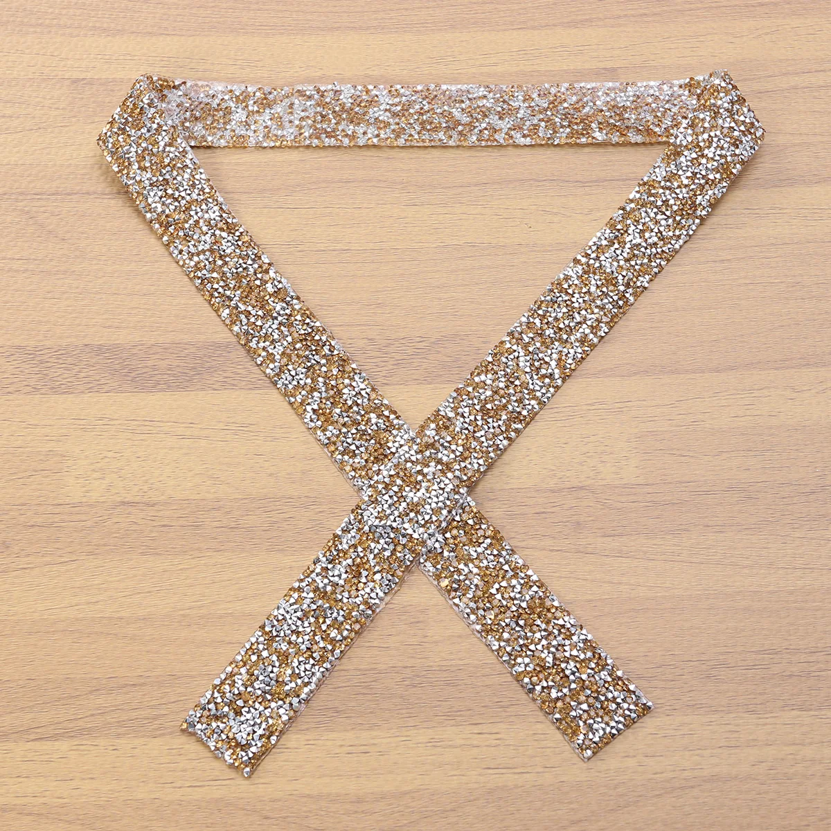 Hot Decorative Diamond Chain Crystal Rhinestone Ribbon Bridal Dress Belt Trim Applique Mesh Clothing Resin Diamond Durable
Hot Decorative Diamond Chain Crystal Rhinestone Ribbon Bridal Dress Belt Trim Applique Mesh Clothing Resin Diamond Durable