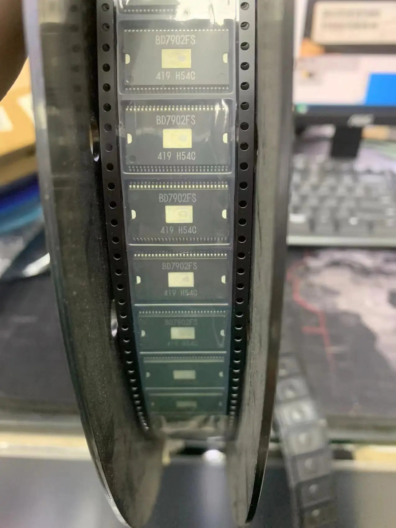 BD7902CFS-E2 (5шт)Электронные компоненты
BD7902CFS-E2 (5шт)Электронные компоненты