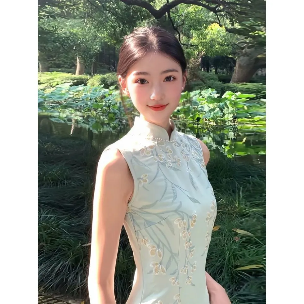 Traditional Chinese Style Jacquard Sleeveless Cheongsams for Girls Niche Slim Waist Improved Qipao Wedding Party Dress CH-093
Traditional Chinese Style Jacquard Sleeveless Cheongsams for Girls Niche Slim Waist Improved Qipao Wedding Party Dress CH-093